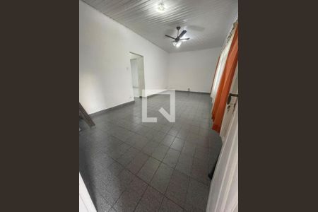 Casa para alugar com 4 quartos, 262m² em Vila Assuncao, Praia Grande