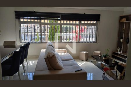 Casa à venda com 5 quartos, 385m² em Vila Sao Francisco (Zona Leste), São Paulo