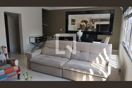 Casa à venda com 5 quartos, 385m² em Vila Sao Francisco (Zona Leste), São Paulo