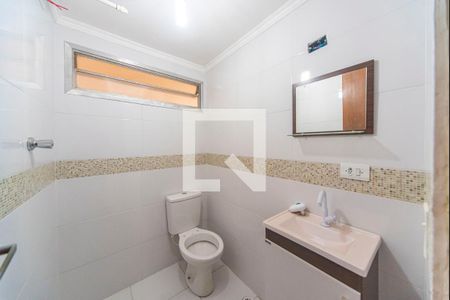 Banheiro 2 de casa para alugar com 2 quartos, 11222m² em Centreville, Santo André