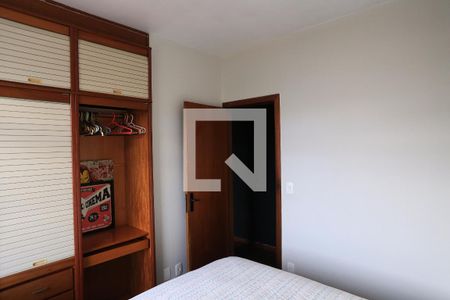 Quarto de apartamento para alugar com 2 quartos, 59m² em Santa Efigênia, Belo Horizonte