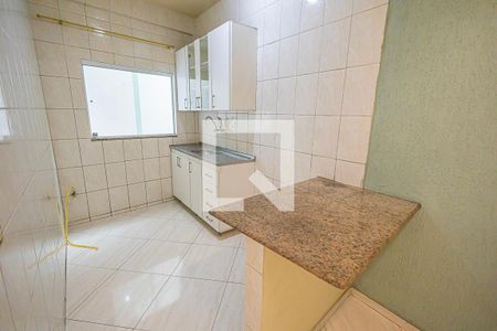 cozinha de casa para alugar com 2 quartos, 70m² em Urca, Belo Horizonte