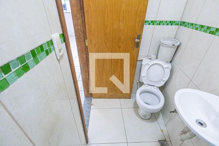 banheiro de casa para alugar com 3 quartos, 140m² em Urca, Belo Horizonte