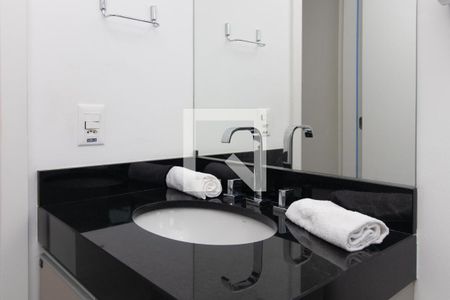 Banheiro de apartamento para alugar com 1 quarto, 41m² em Partenon, Porto Alegre