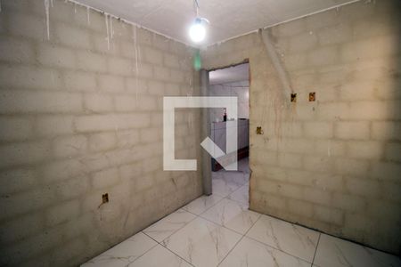 Quarto 1 de casa para alugar com 2 quartos, 48m² em Olaria, Rio de Janeiro