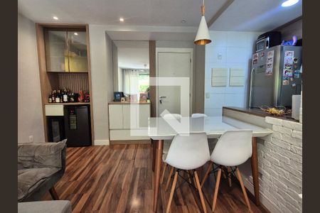 Sala  de apartamento para alugar com 2 quartos, 87m² em Recreio dos Bandeirantes, Rio de Janeiro