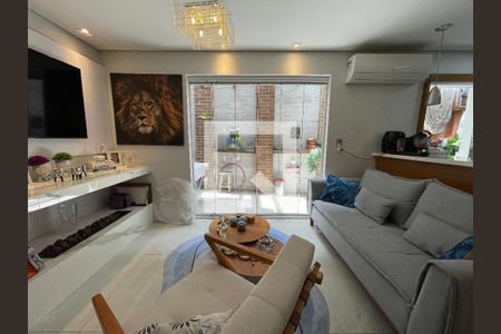 Casa de Condomínio à venda com 2 quartos, 136m² em Caxingui, São Paulo