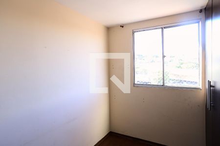Quarto 1 de apartamento para alugar com 2 quartos, 40m² em Santa Efigênia, Belo Horizonte