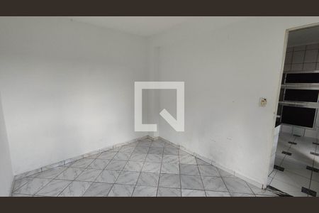 Quarto 2 de casa para alugar com 2 quartos, 70m² em Vila Santa Margarida, Ferraz de Vasconcelos