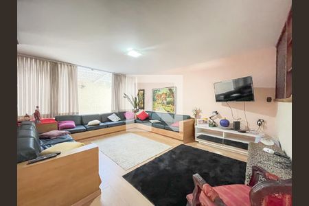 Sala de casa à venda com 3 quartos, 500m² em Adalgisa, São Paulo