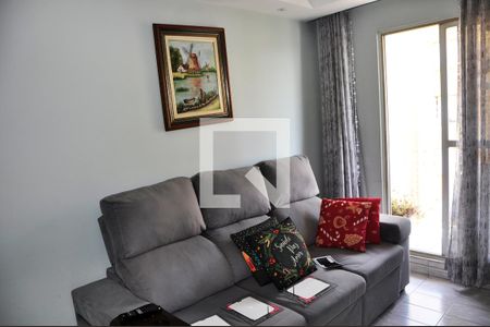 Detalhe - Sala e Sala de Jantar de apartamento para alugar com 2 quartos, 50m² em Parque Monteiro Soares, São Paulo