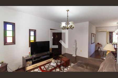 Casa à venda com 3 quartos, 147m² em Maravista, Niterói