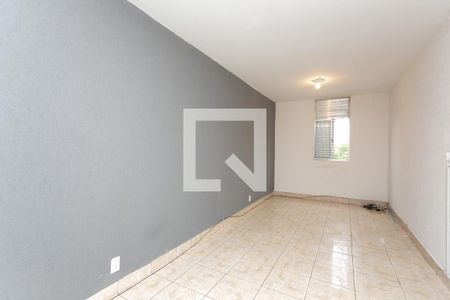 Sala  de apartamento para alugar com 2 quartos, 47m² em Conjunto Residencial José Bonifácio, São Paulo