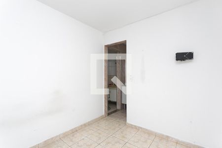 Quarto 1  de apartamento para alugar com 2 quartos, 47m² em Conjunto Residencial José Bonifácio, São Paulo