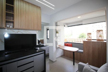 Sala de kitnet/studio para alugar com 1 quarto, 30m² em Vila Olímpia, São Paulo