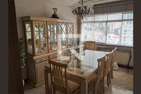 Apartamento à venda com 3 quartos, 144m² em Aclimação, São Paulo