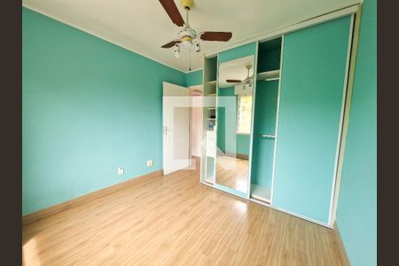 Quarto 1 de apartamento à venda com 2 quartos, 70m² em Santana, Porto Alegre