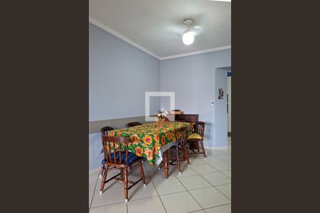 Sala de apartamento para alugar com 2 quartos, 100m² em Guilhermina, Praia Grande