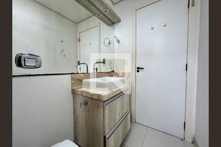 Apartamento para alugar com 1 quarto, 60m² em Coqueiros, Florianópolis