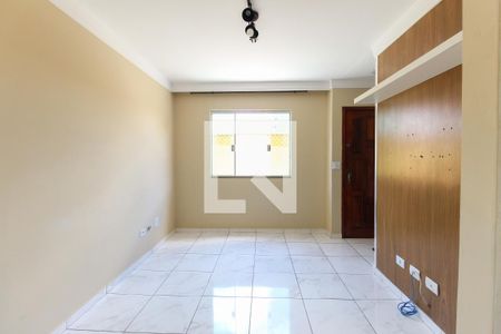 Sala de casa de condomínio para alugar com 2 quartos, 60m² em Parada Xv de Novembro, São Paulo