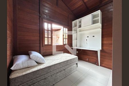 Quarto 3 de casa para alugar com 3 quartos, 90m² em Morro das Pedras, Florianópolis