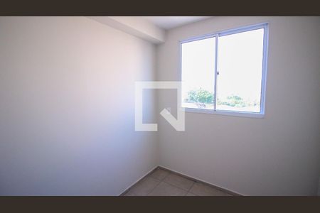 Quarto 2 de apartamento para alugar com 2 quartos, 34m² em Vila Antonieta, São Paulo