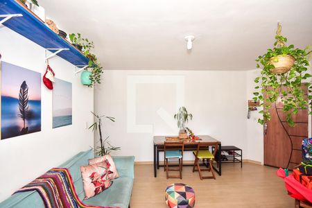 Sala de apartamento à venda com 2 quartos, 58m² em Jardim Taboao, São Paulo