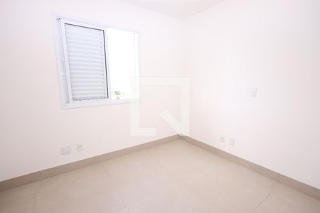 Quarto 1 de apartamento para alugar com 3 quartos, 69m² em Vila Lucy, Goiânia