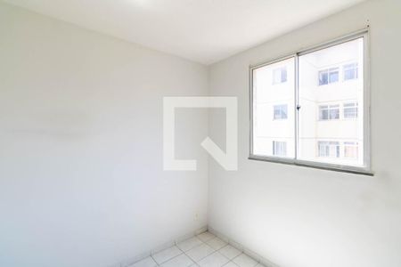 Quarto 2 de apartamento para alugar com 2 quartos, 45m² em Paciência, Rio de Janeiro