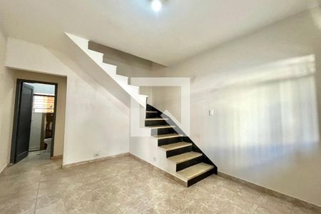 Casa à venda com 2 quartos, 55m² em Vila Guarani (zona Sul), São Paulo