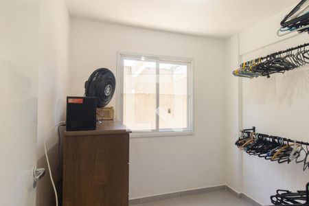 Quarto 1 de apartamento para alugar com 2 quartos, 75m² em Novo Mundo, Curitiba