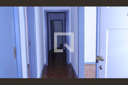 Corredor de apartamento para alugar com 3 quartos, 125m² em Cerqueira César, São Paulo