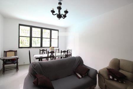 Sala de casa de condomínio para alugar com 4 quartos, 1500m² em Pechincha, Rio de Janeiro