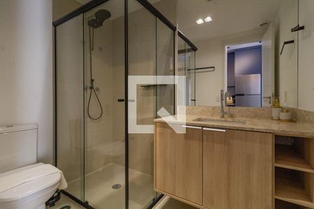 Banheiro de kitnet/studio à venda com 1 quarto, 30m² em Pompeia, São Paulo