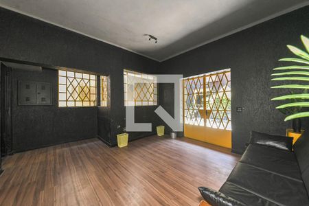 Casa à venda com 3 quartos, 246m² em Campo Belo, São Paulo