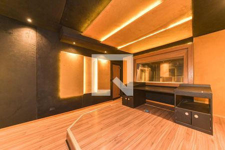 Casa à venda com 3 quartos, 246m² em Campo Belo, São Paulo