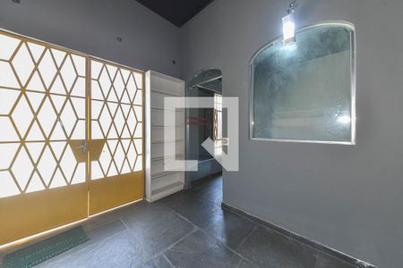 Edícula de casa para alugar com 3 quartos, 246m² em Campo Belo, São Paulo