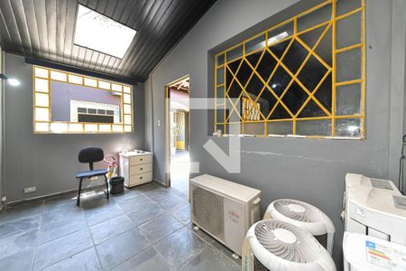 Escritório de casa para alugar com 3 quartos, 246m² em Campo Belo, São Paulo