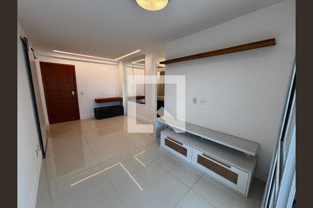 Sala de apartamento para alugar com 2 quartos, 74m² em Recreio dos Bandeirantes, Rio de Janeiro