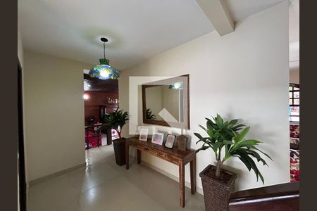 Sala de casa de condomínio à venda com 4 quartos, 600m² em Anil, Rio de Janeiro