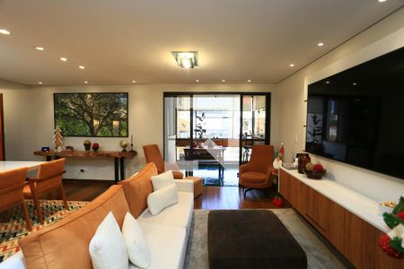 Sala de apartamento para alugar com 3 quartos, 156m² em Vila Progredior, São Paulo