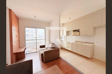 Sala de apartamento para alugar com 3 quartos, 59m² em Vila Rio Branco, Jundiaí