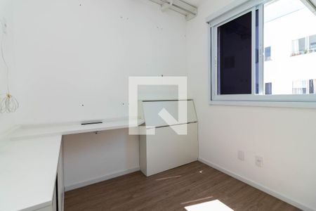 Quarto 1 de apartamento para alugar com 2 quartos, 34m² em Vila Diva, São Paulo