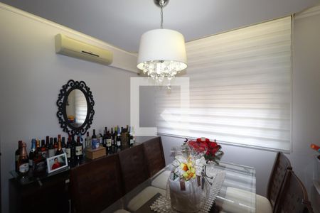 Sala de Jantar de apartamento à venda com 3 quartos, 77m² em Rio Branco, Porto Alegre