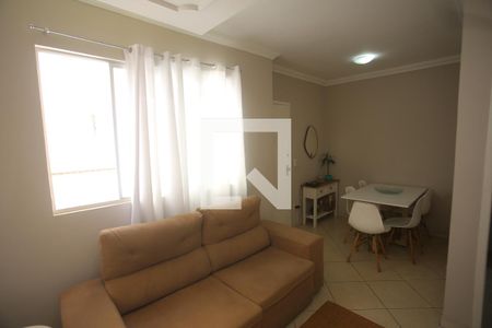 Sala de apartamento à venda com 3 quartos, 70m² em Estoril, Belo Horizonte