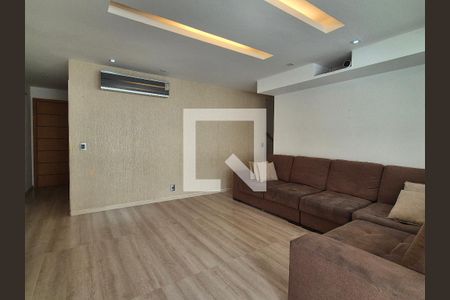 Sala  de apartamento à venda com 4 quartos, 206m² em Barra da Tijuca, Rio de Janeiro