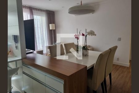 Sala de apartamento à venda com 2 quartos, 72m² em Cambuí, Campinas