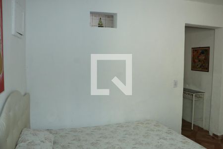 Casa para alugar com 1 quarto, 18m² em Jardim do Colegio, Embu das Artes