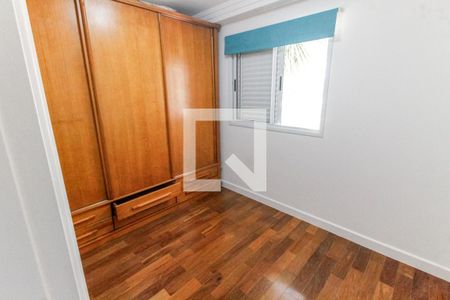 Quarto 1 de apartamento para alugar com 2 quartos, 56m² em Vila Sonia do Taboao, Taboão da Serra
