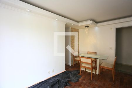 Sala  de apartamento à venda com 2 quartos, 56m² em Vila Sonia do Taboao, Taboão da Serra